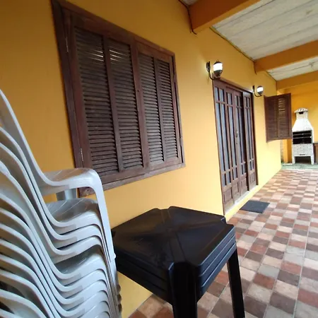 Casa Amarela Da Prainha De Mambucaba - 6 Pessoas Villa Paraty Exterior photo