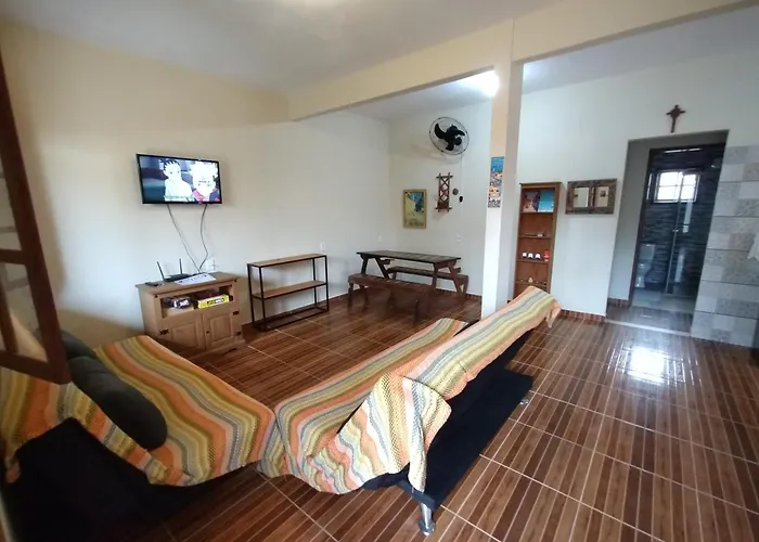 Casa Amarela Da Prainha De Mambucaba - 6 Pessoas