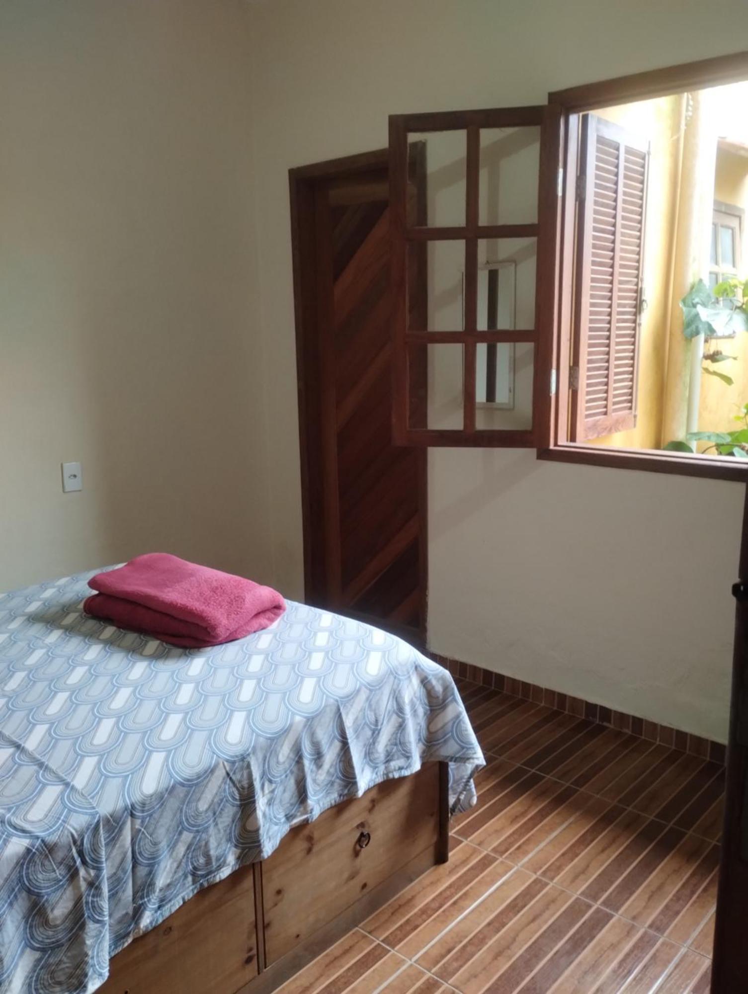 Casa Amarela Da Prainha De Mambucaba - 6 Pessoas Paraty