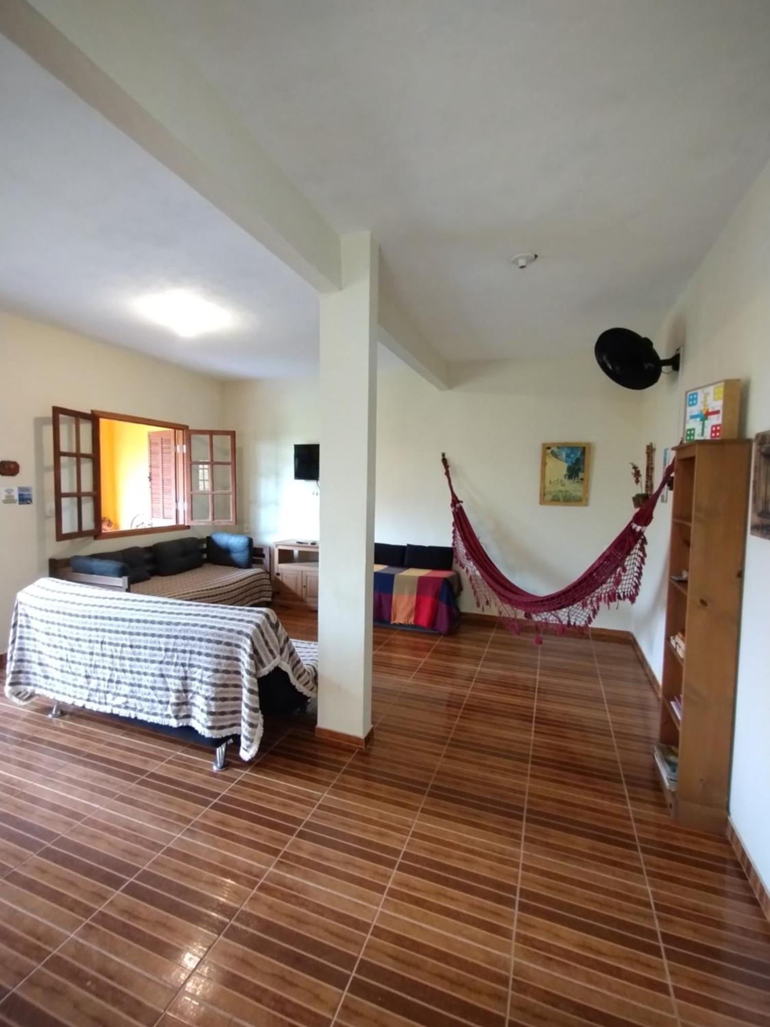 Holiday home Casa Amarela Da Prainha De Mambucaba - 6 Pessoas *