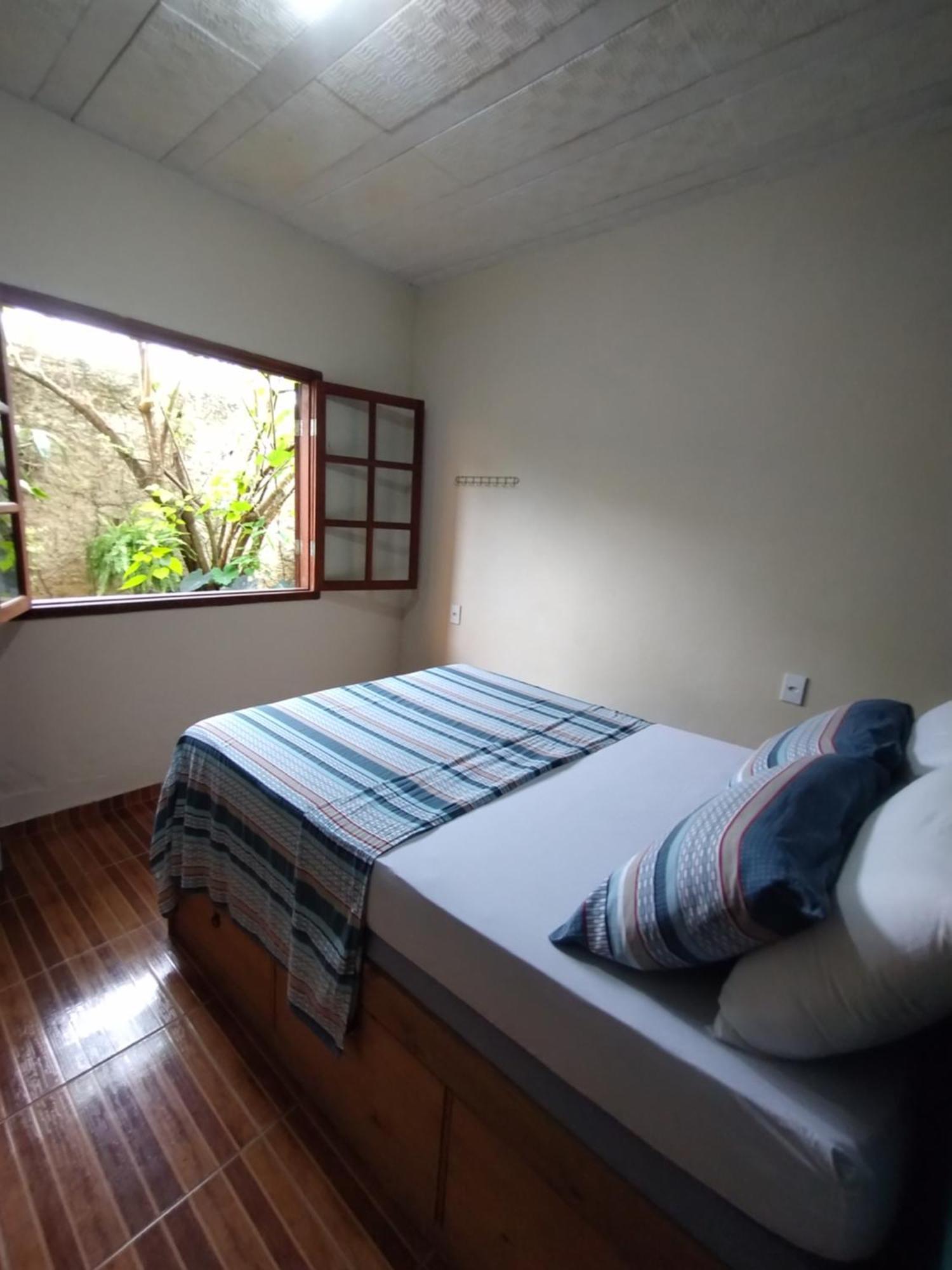 Casa Amarela Da Prainha De Mambucaba - 6 Pessoas Holiday home *