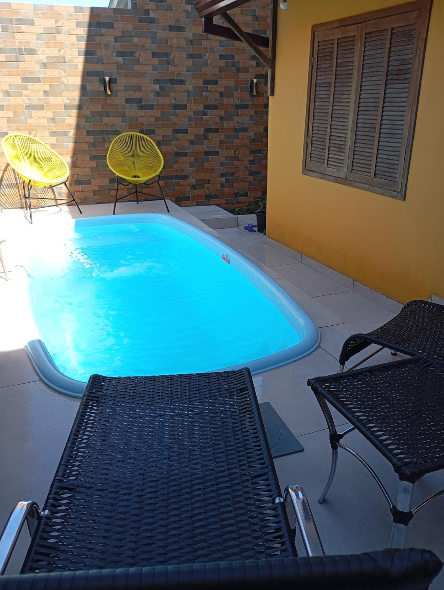 Casa Amarela Da Prainha De Mambucaba - 6 Pessoas Holiday home *