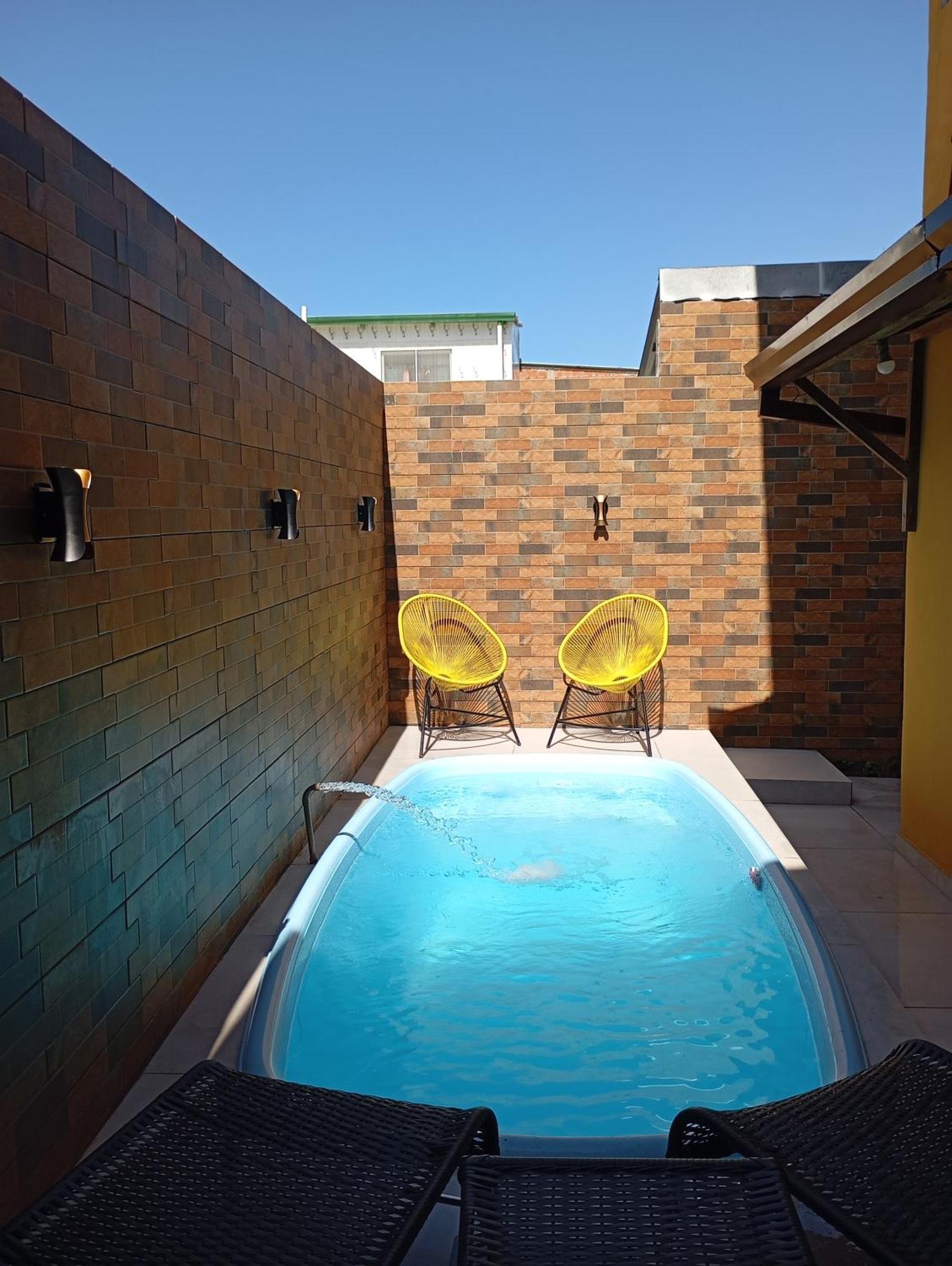 Casa Amarela Da Prainha De Mambucaba - 6 Pessoas * Paraty