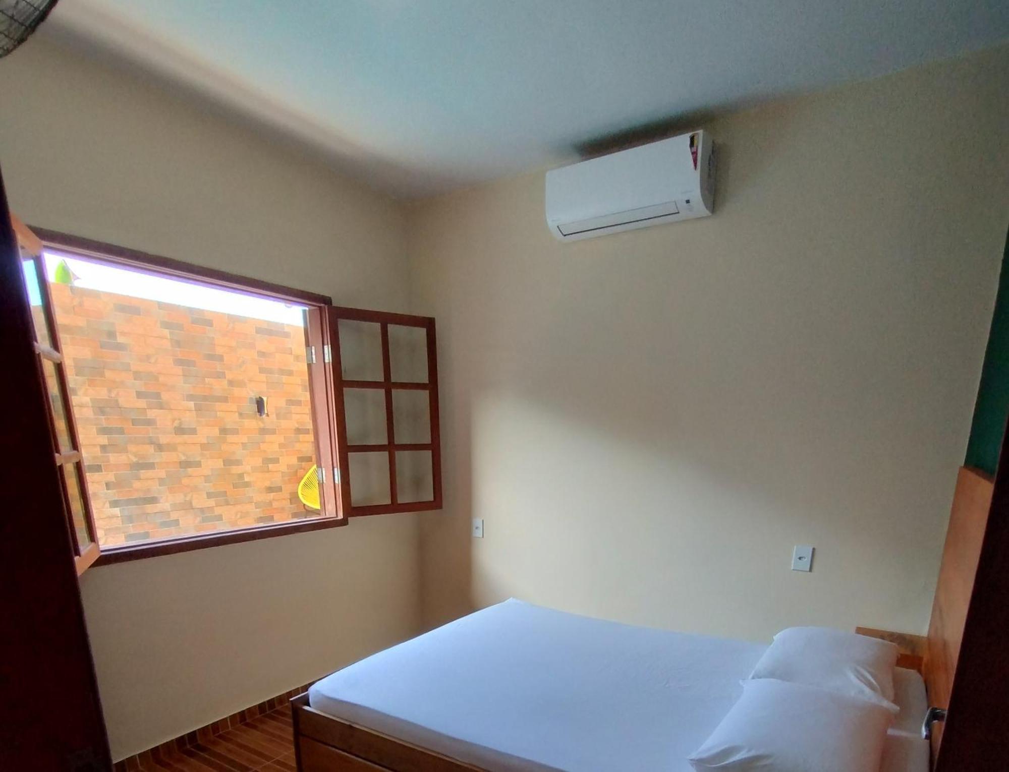Holiday home Casa Amarela Da Prainha De Mambucaba - 6 Pessoas *